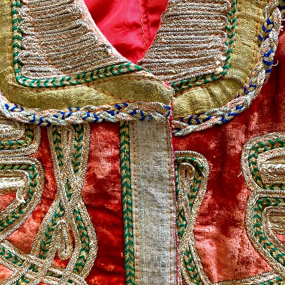 AUTHENTIC VINTAGE TIBETAN VEST - Picture 8 of 8